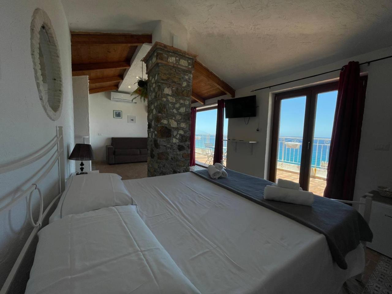 Lady White Hotell Tropea Eksteriør bilde