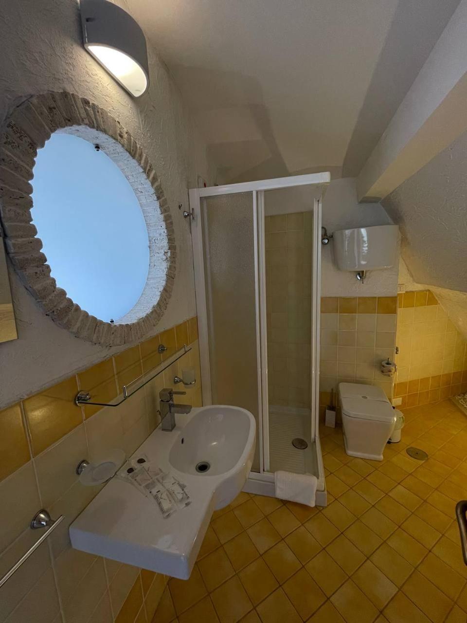 Lady White Hotell Tropea Eksteriør bilde