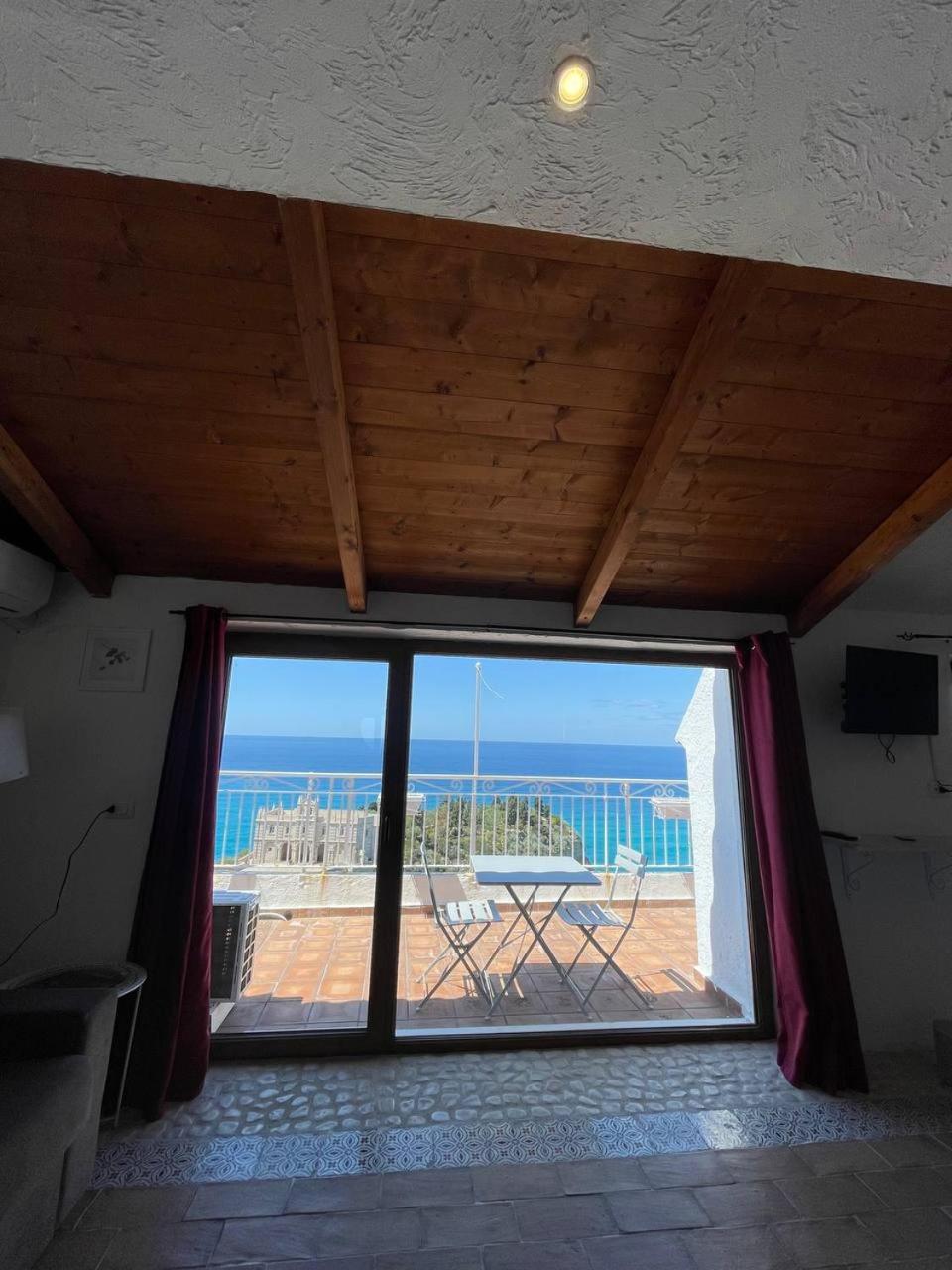 Lady White Hotell Tropea Eksteriør bilde